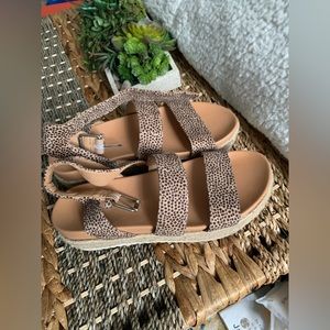 Leopard print platform sandals